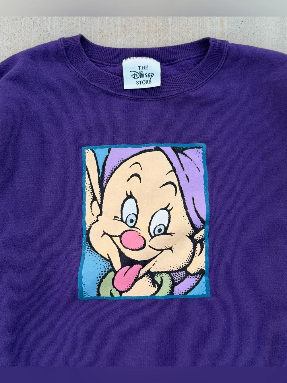 Vintage 90s Disney Dopey Dwarf Snow White Sweatshirt Purple Size Large